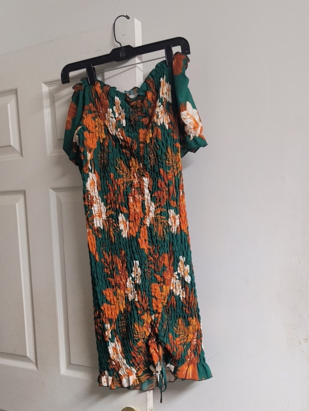 SHEIN Green Floral Smocked Midi Dress with Orange & White Blossoms